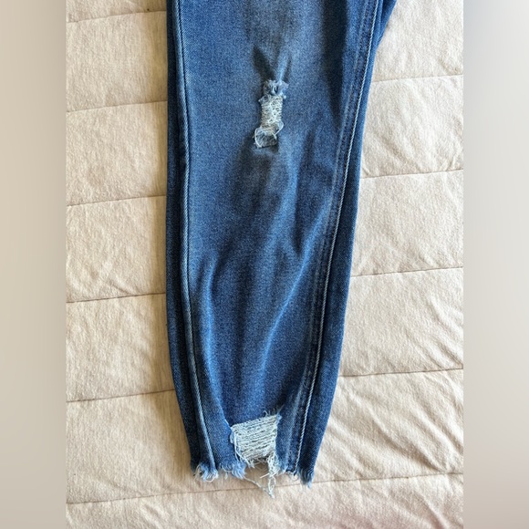 Maternity jean’s - Picture 2 of 5